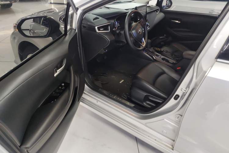 Used Toyota Allion 2021 2.0L Luxury Edition
