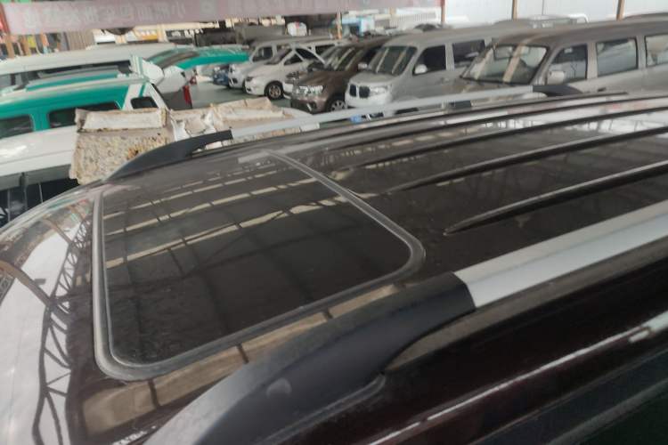 Used Dongfeng Fengon 370 2020 S370 1.5L CVT Luxury Model 5 Seats