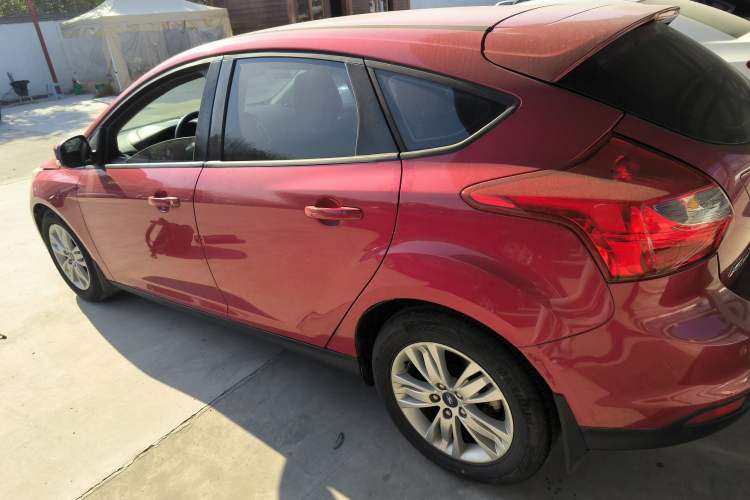 Used Ford Focus 2012 Hatchback 1.6L Automatic Comfort Model
