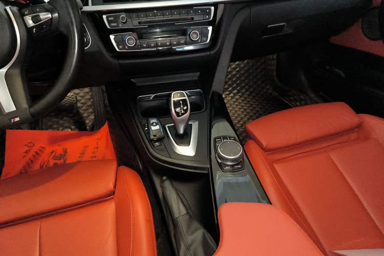 Used BMW 3 Series GT 2020 320i M Sport Night Edition
