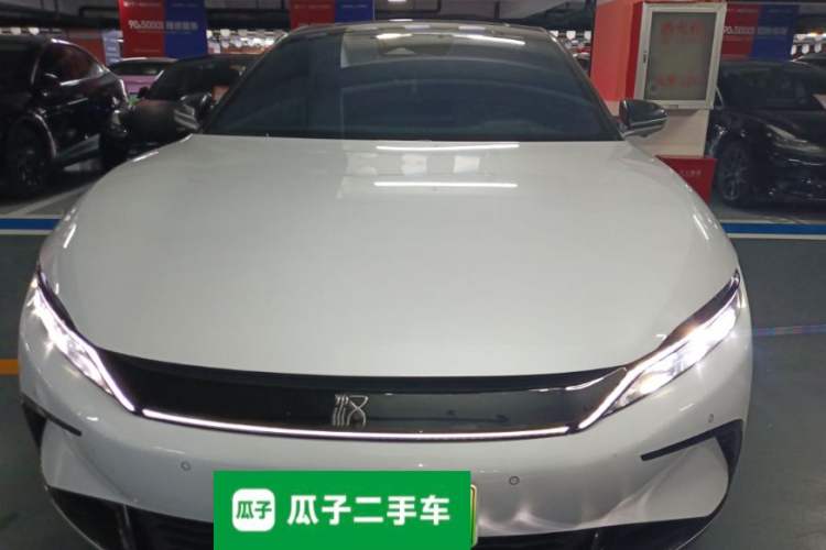 Used BYD Han 2023 EV Champion Edition 605KM Front-Drive Premium Model
