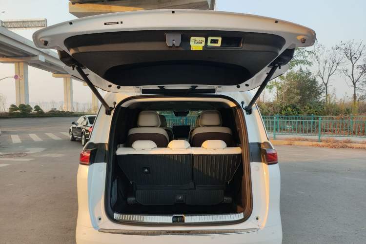 Used BYD Xia 2025 DM-i 1.5T 180km Excellence Model
