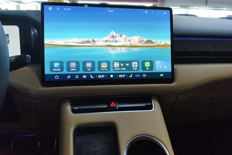 Used Hima AITO M5 2022 Extended-Range Four-Wheel Drive Performance Version
