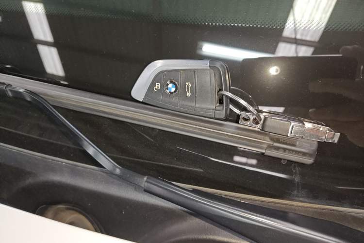 Used BMW X1 2018 sDrive18Li Luxury Model
