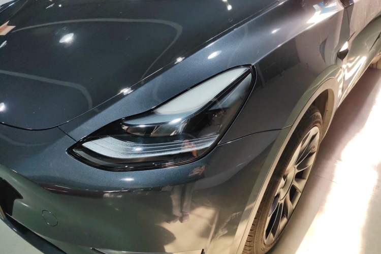 Used Tesla Model Y 2024 Long-Range All-Wheel-Drive Version
