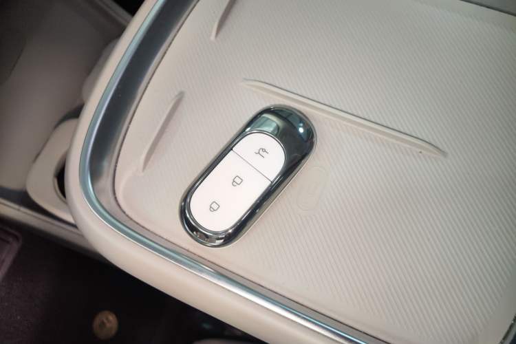 Used Leapmotor B10 2025 510 Joyful Edition
