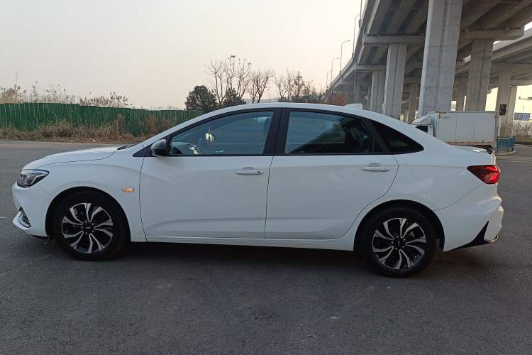 Used Chevrolet Monza 2019 RS 330T Automatic Comfort Edition China VI Standard