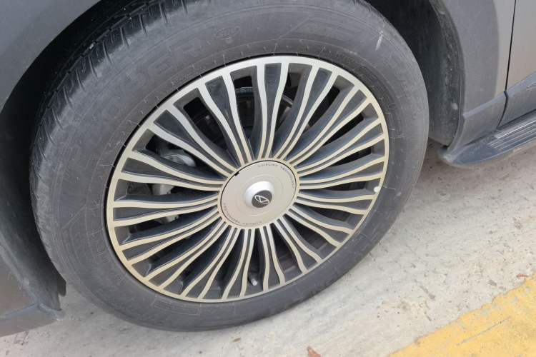 Used Chery Tiggo 8 L 2024 2.0T Two-Wheel Drive Prestige Version 5 Seats