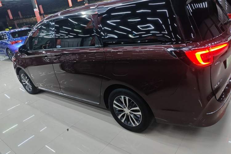 Used Buick GL8 2023 ES Lu Zun Comfort Model
