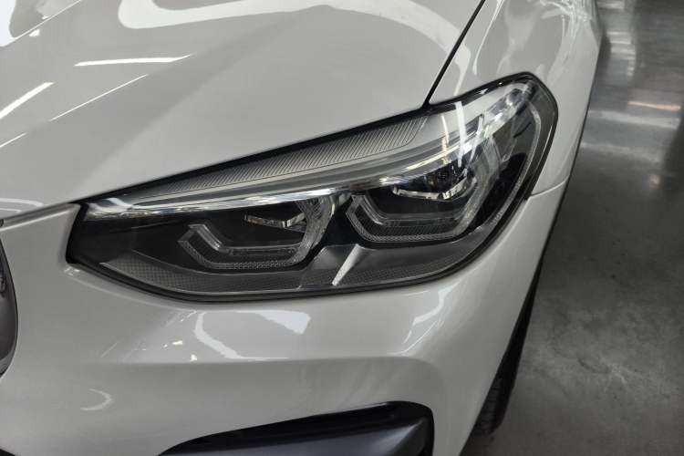 Used BMW X3 2018 xDrive25i Luxury Package China VI Emission Standard
