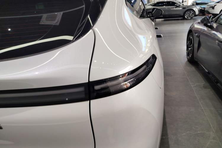 Used XPeng G6 2025 625 Long-Range Max Flagship Edition
