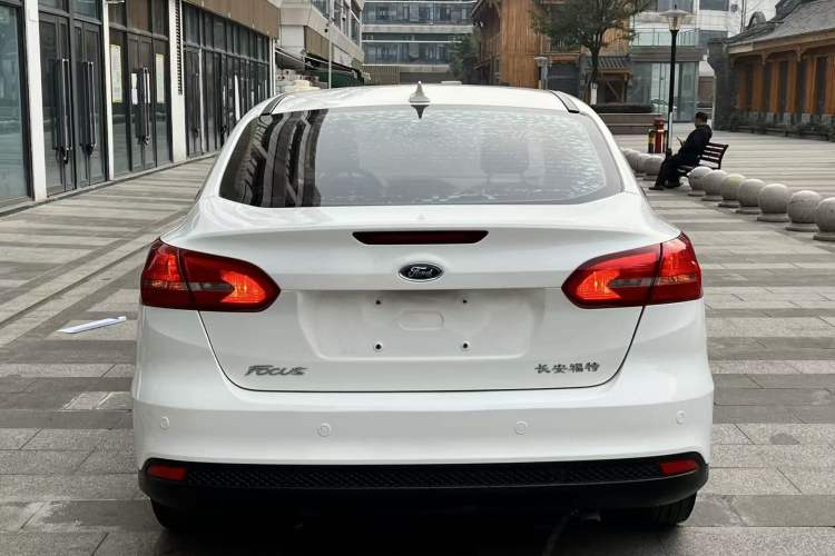 Used Ford Focus 2015 Sedan 1.6L Automatic Trend Model