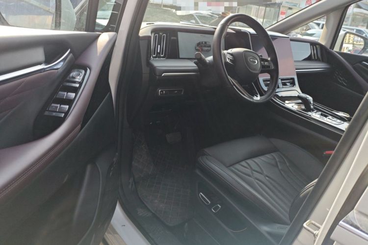 Used GAC Trumpchi M8 2024 Master Series 400T Prestige Edition
