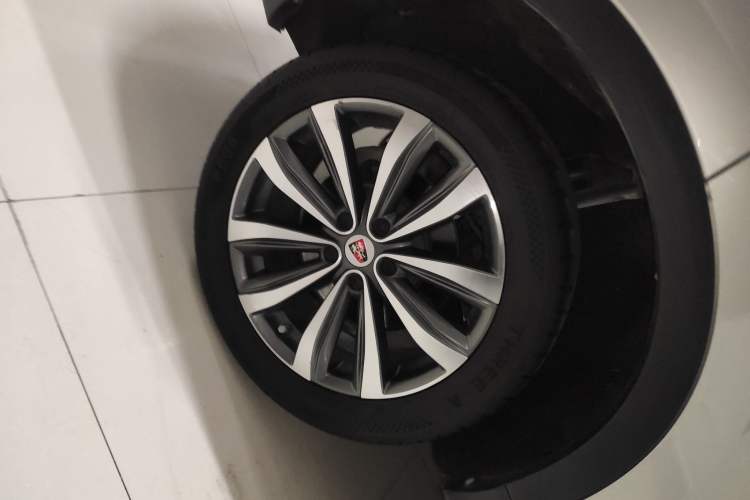 Used Roewe RX5 MAX 2019 300TGI Automatic 4G Connect Luxury Edition
