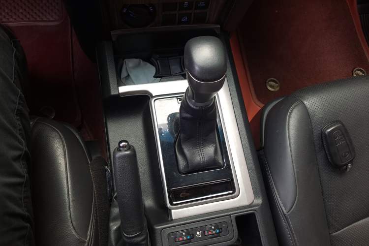 Used Toyota Prado 2018 3.5L Automatic TX-L with Rear-Mounted Spare Tire
