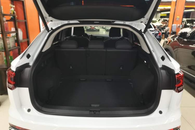 Used Volkswagen Tayron X 2020 330TSI Two-Wheel Drive Luxury Smart Connectivity Version