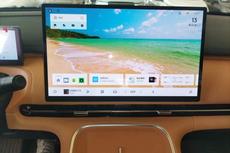 Used  Galaxy Xingjian 7 EM-i 2025 120km Flagship Edition