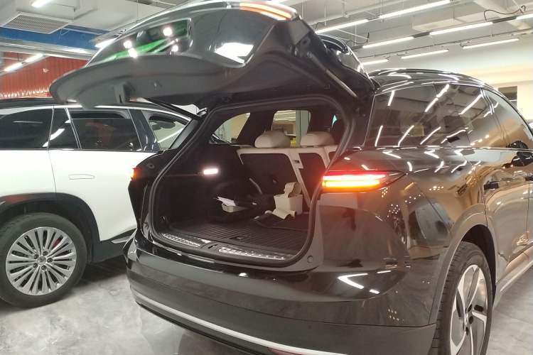 Used Nio ES6 2023 75 kWh