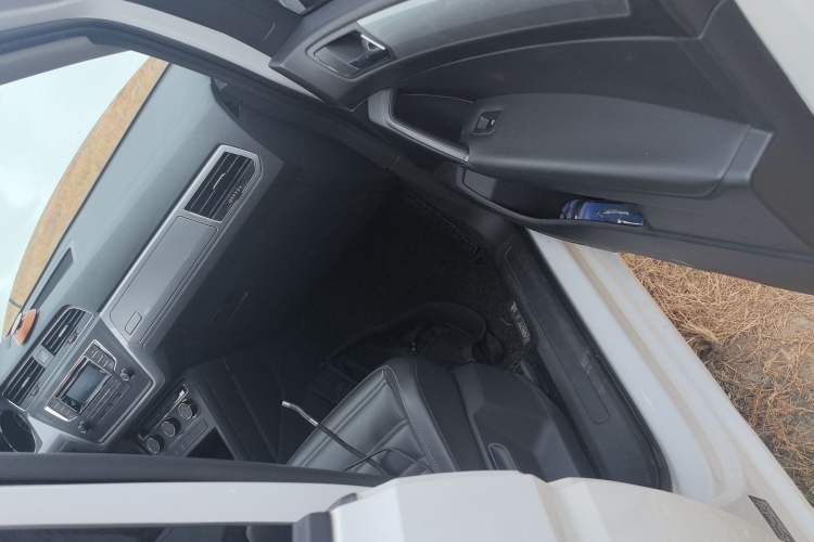 Used Volkswagen Touran 2018 Volkswagen Touran L 280TSI DSG Style Edition 7 Seats China VI Standard
