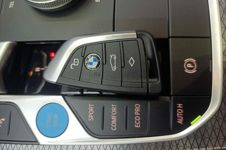 Used BMW i3 2025 eDrive 40 L Midnight Edition