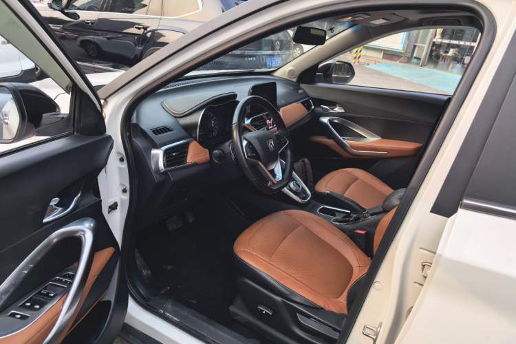 Used Baojun 510 2017 1.5L Automatic Luxury Model
