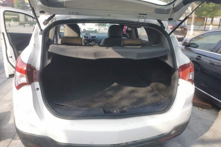 Used Haima S5 2015 1.6L Manual Comfort Model
