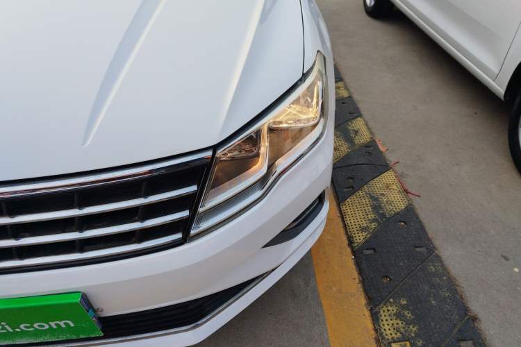 Used Volkswagen Jetta 2017 1.5L Manual Comfort Model
