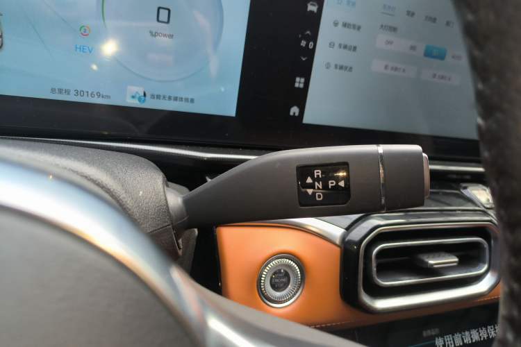 Used JETOUR Shanhai Shanhai L7 2024 1.5T 120km MAX 5-Seater
