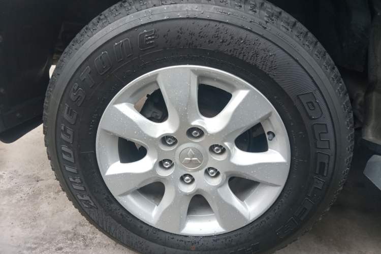 Used Mitsubishi Pajero 2019 3.0L Automatic Comfort Edition