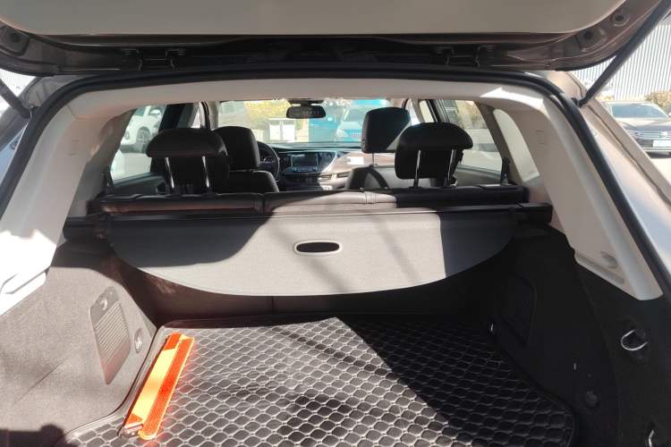 Used Buick Envision 2019 20T Two-Wheel Drive Leading Version China V Standard
