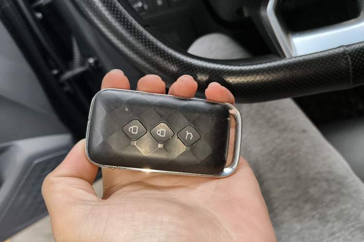 Used Wuling Jiachen 2022 1.5T CVT Smart Luxury Version