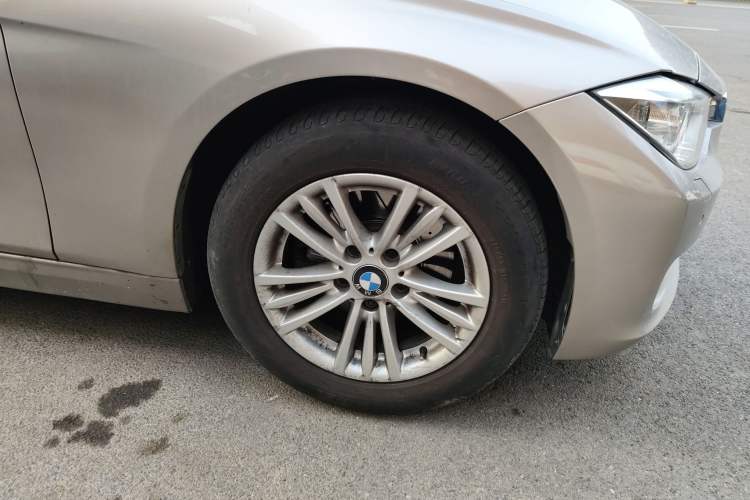 Used BMW 3 Series 2013 320Li Fashion Model