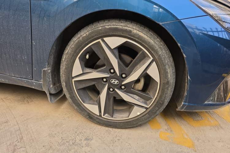 Used Hyundai Elantra 2021 1.5L CVT TOP Flagship Edition
