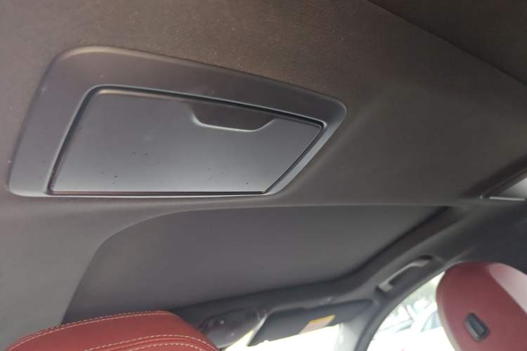 Used BMW 5 Series 2022 Second Facelift 530Li Leading Edition M Sport Package
