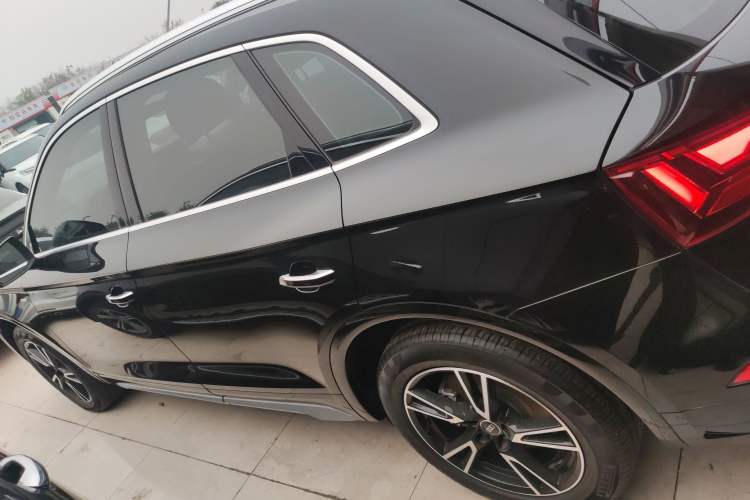 Used Audi Q5L 2023 40T Fashionable and Dynamic Edition
