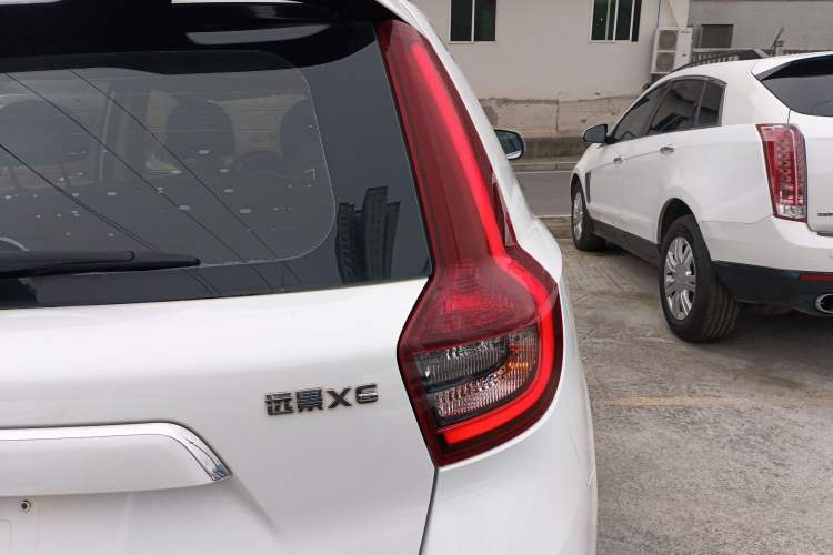 Used Geely Auto Vision X6 2018 1.4T CVT 4G Connected Luxury Version
