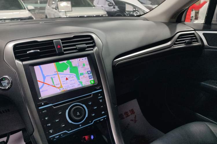 Used Ford Mondeo 2017 EcoBoost 200 Stylish Model
