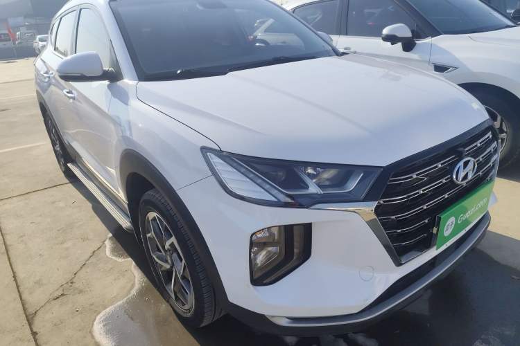 Used Hyundai Tucson 2020 280TGDi Two-Wheel-Drive GLS Smart Connectivity Version China VI Standard
