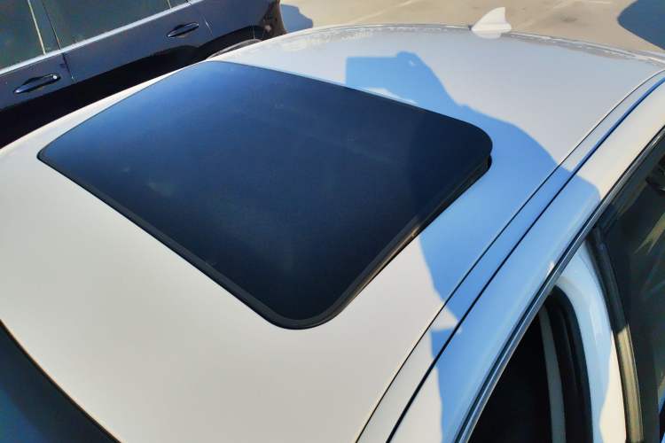 Used BMW 3 Series 2016 320Li Ambition Model
