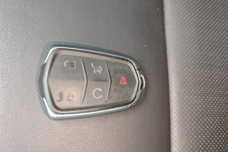 Used Cadillac XT5 2020 28T Luxury Version
