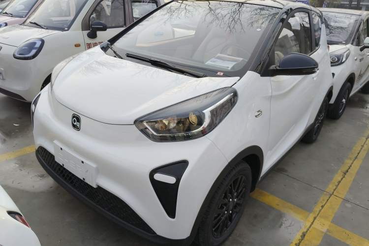 Used Chery Little Ant 2024 Refreshed Version Youth Edition 321 km Beloved Edition 29.23 kWh