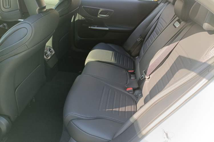 Used Mercedes-Benz C-Class 2024 Restyled C-Class 260 L Sport Edition
