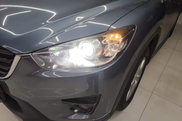 Used Mazda CX-5 2015 2.0L Manual Two-Wheel Drive Comfort Version
