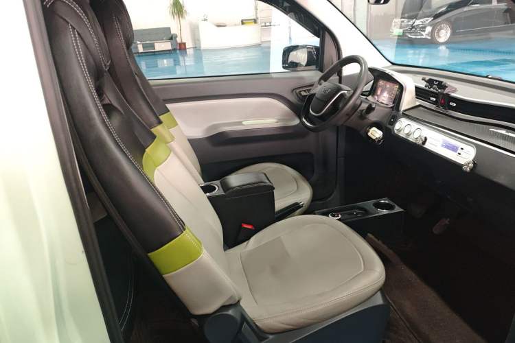 Used Wuling Hongguang MINIEV 2022 Macaron Premium Model – Lithium Iron Phosphate