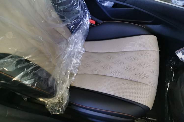 Used BYD Dolphin 2025 420km Free Edition
