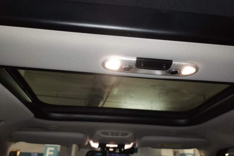 Used  MINI 2016 1.5T COOPER Five-Door Edition
