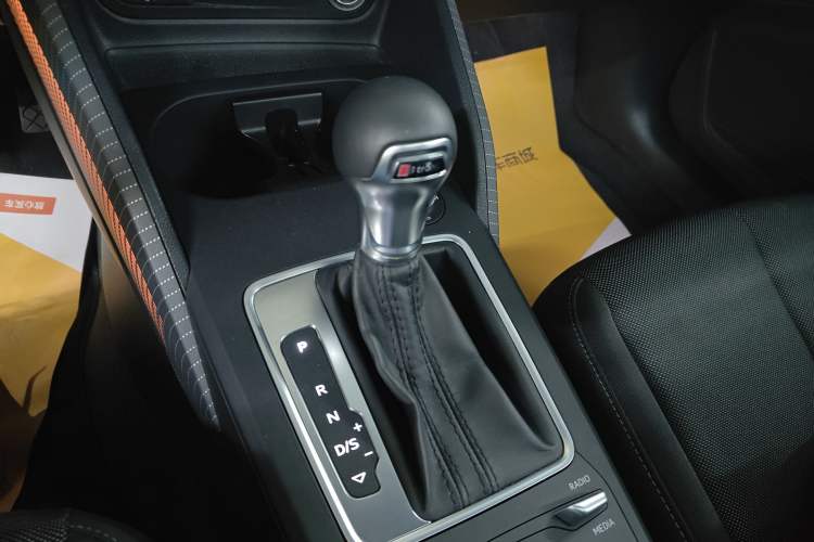 Used Audi Q2L 2018 35 TFSI Launch Exclusive Edition China VI
