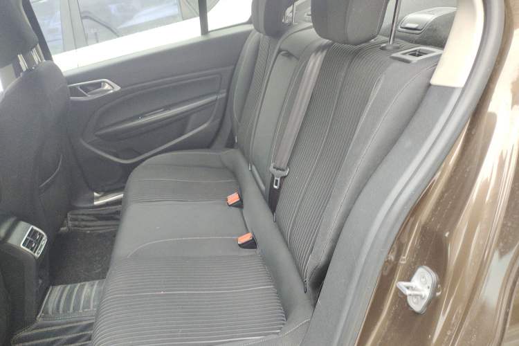 Used Peugeot 408 2014 1.8L Automatic Luxury Edition