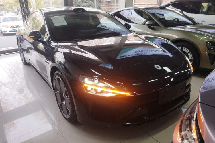 Used  SU7 2024 Rear-Drive Ultra-Long Range Advanced Pro-Level Intelligent Driving Version
