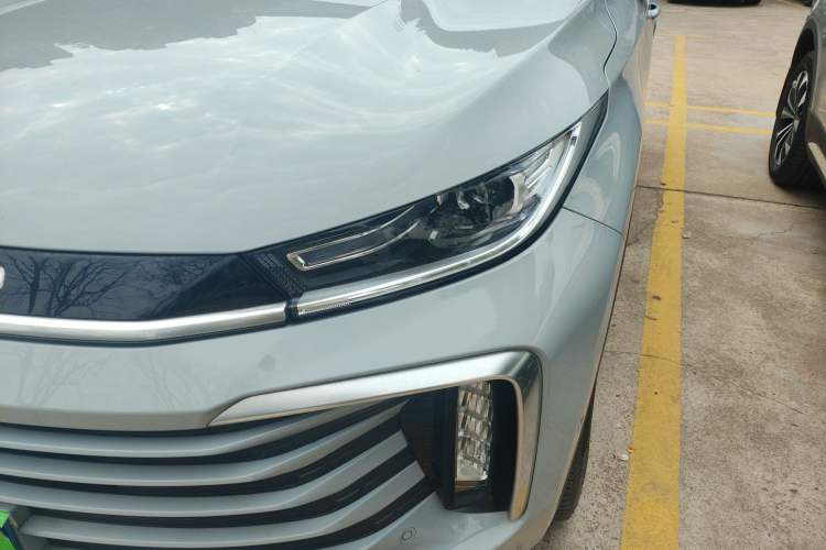 Used  Lingyun 2021 400T Two-Wheel Drive Star Prestige Edition